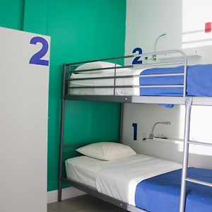 Dormitory Room Mixed
